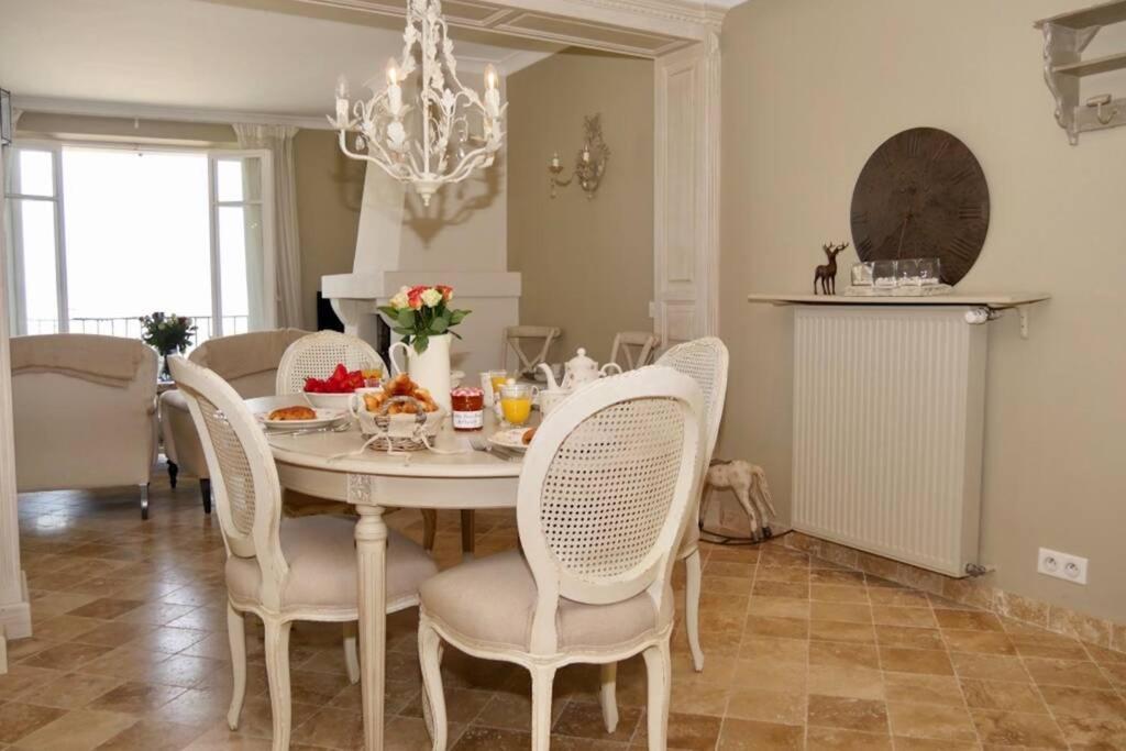 Bord De Mer - Ac, Wifi, Chic, Sea View, Beach 2 Minutes Walk Antibes Exterior foto
